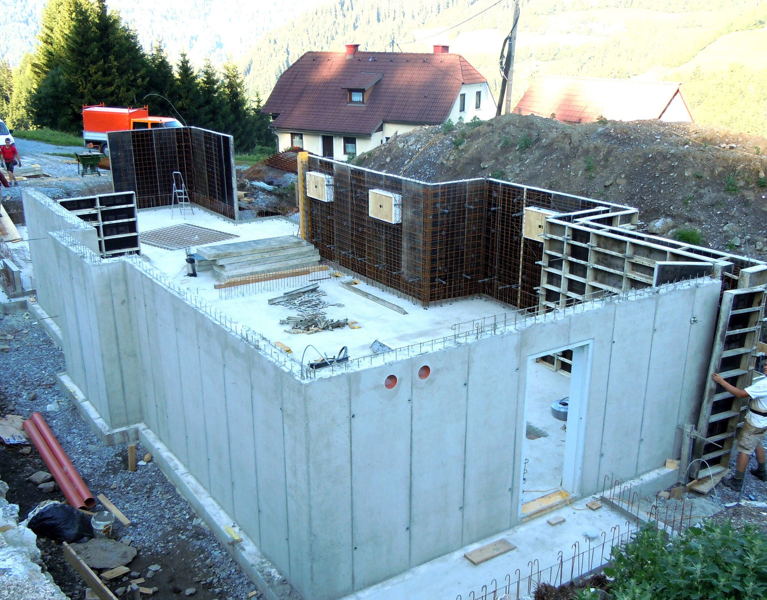 Arbeiten mit Beton von Holzbau Hollerer